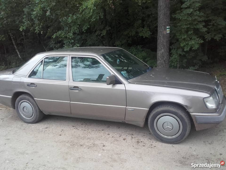 Mercedes w 124 25 dizel 94 welurowa tapicerka W124 Szczytno
