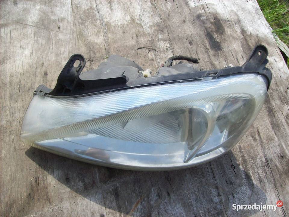 Corsa C Combo Lampa przod przednia Valeo Mińsk Mazowiecki