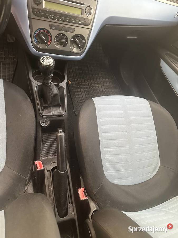 Fiat Grande Punto 14 benzyna 2005r 78KM Ropczyce