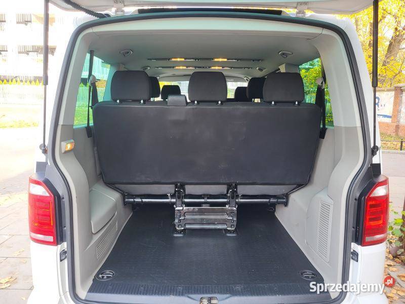 Trend 20l TDI 1509io osobowy 155 490 Fabryczny Caravelle Warszawa