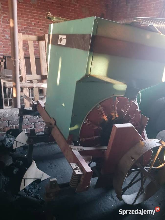 Sadzarka do ziemniaków polska