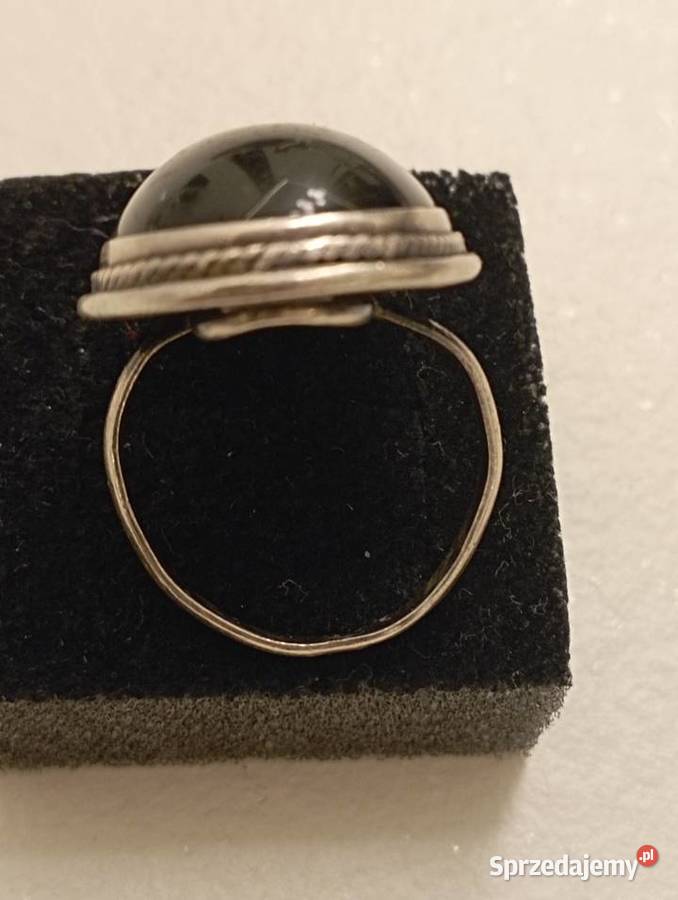 Pierścionek srebrny czarne oczko Pierścionki Radom