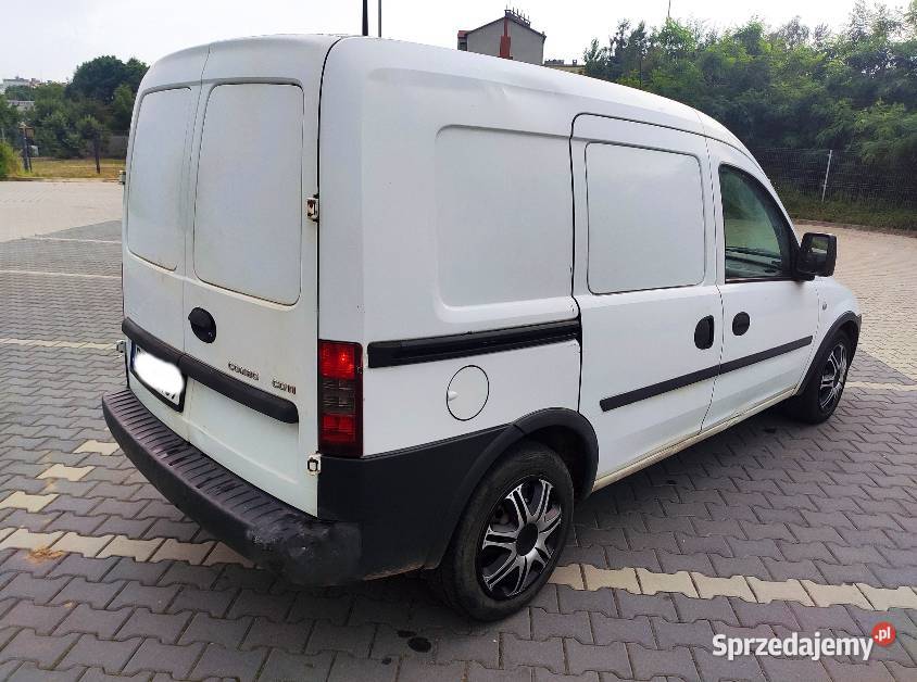 2008 Opel Combo Blaszak 13 cdti 175 przebiegu 1 Opel