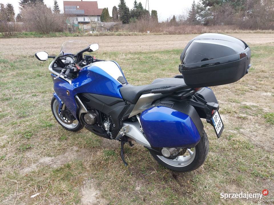 Honda VFR1200F 2012 manual lift kufry czterosuwowy