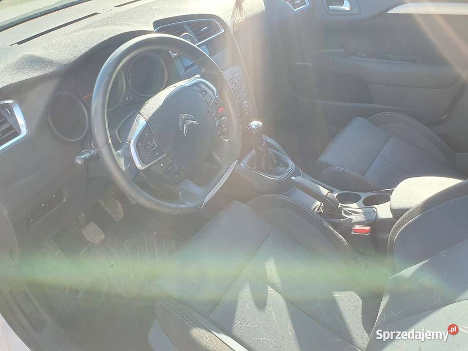 Citroen C4 16 Benzyna 2011r Przebieg 227 120KM