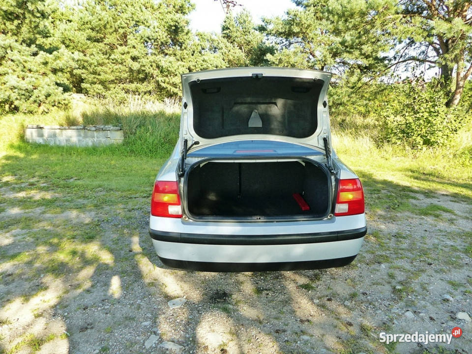 Volkswagen Passat 18iCOMFORTLINEClimatronicPełna Passat Piła
