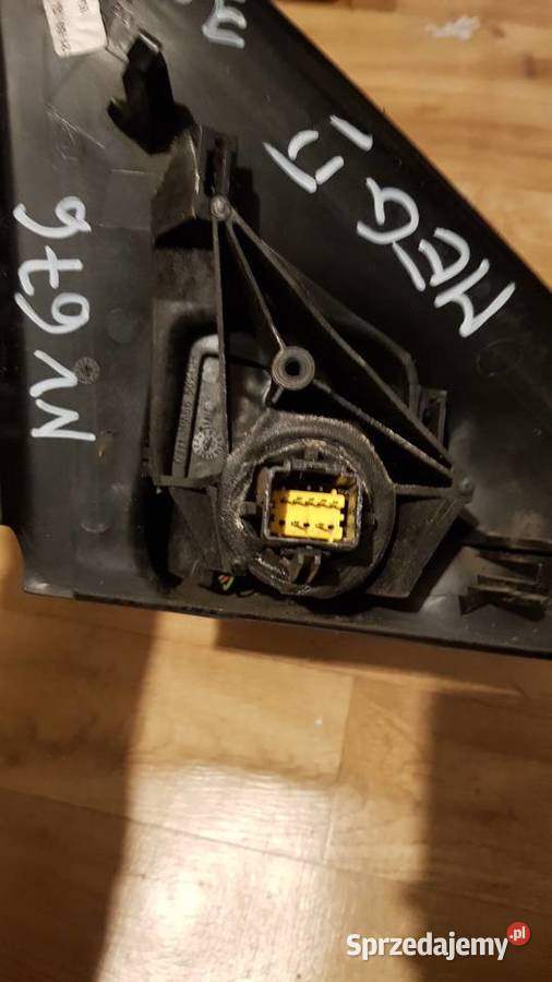 lusterko lewe nv676 renault Megane II Karoseria Szczecin