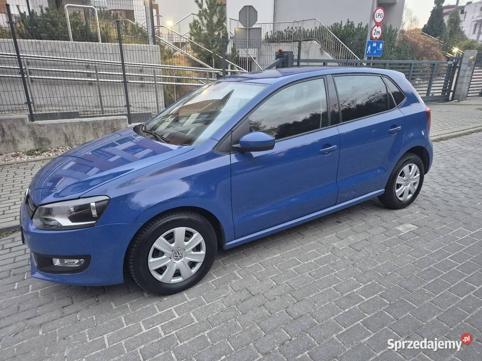 VW Polo V 12mpi 70 maly przebieg bez korozji nieuszkodzony Gdynia sprzedam