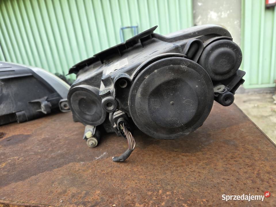 Lampy przednie Passat b6 Łagów