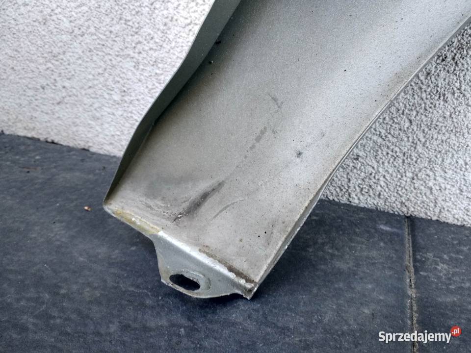 Opel Astra H LIFT FL błotnik lewy przedni Z167 osobowe Sieradz