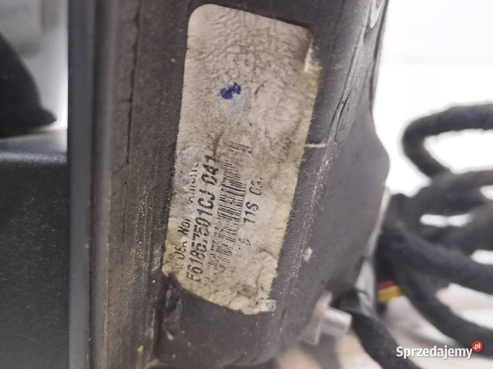 LUSTERKO LEWE 5PIN USA VW Volkswagen Passat VIII