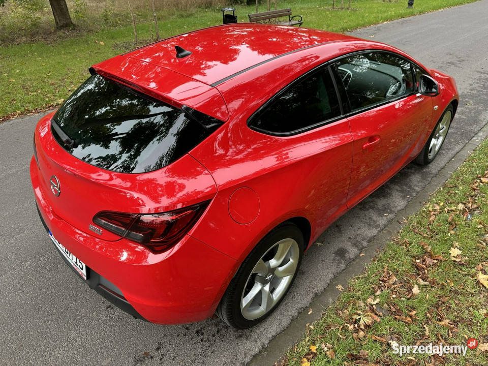 Opel Astra GTC 20 CDTI 165 Navi BiXenon Led Alu 178000km