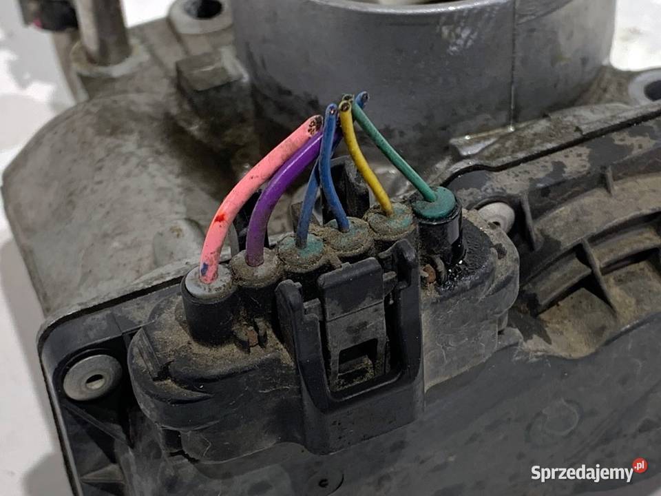 PRZEPUSTNICA TOYOTA RAV 4 IV 2203036020 25 155