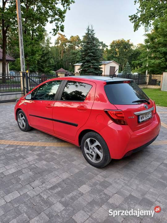 Yaris Hybrid HSD Warszawa sprzedam
