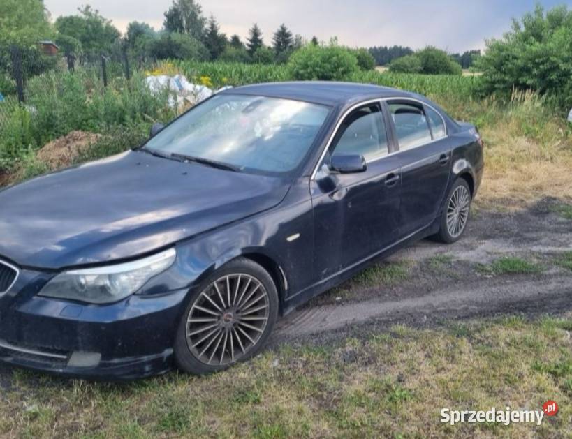 BMW E60 20D Anglik Cała na Części Rok produkcji 2008 Motoryzacja Szydłowiec