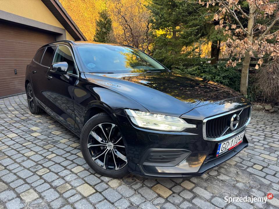 Volvo V60 Biznes 20 Diesel Hybryd Model 2022 pomorskie Gdańsk sprzedam