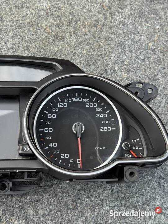 Licznik Obrotomierz Audi 2015 sprzedam