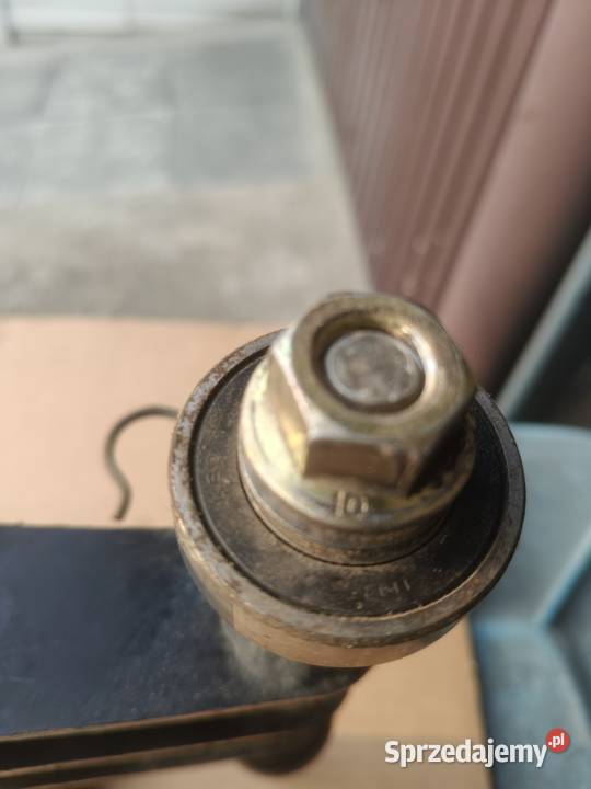 Piaggio x9 500 zawieszenie silnika