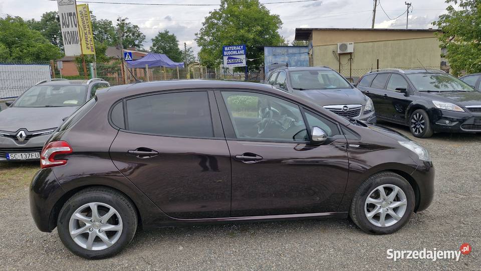 Peugeot 208 I 12 BENZYNA 82 5 DRZWI wspomaganie kierownicy Częstochowa sprzedam