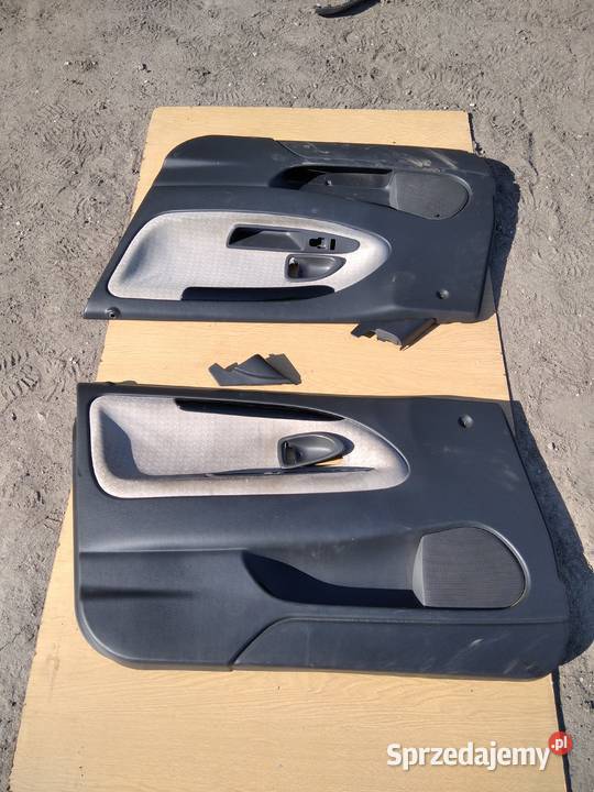 Fotele kanapa wnętrze boczki Volvo v40 lift 2002 fotele, kanapy Krośniewice