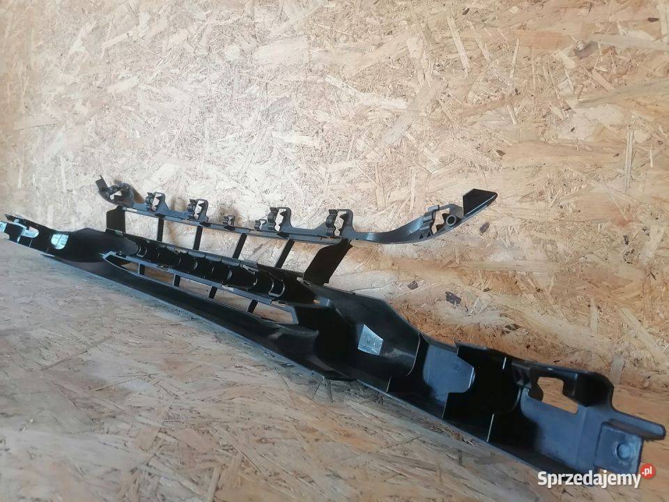BMW F30 F31 GRILL ATRAPA KRATKA W ZDERZAK osobowe Atrapy wielkopolskie Pleszew