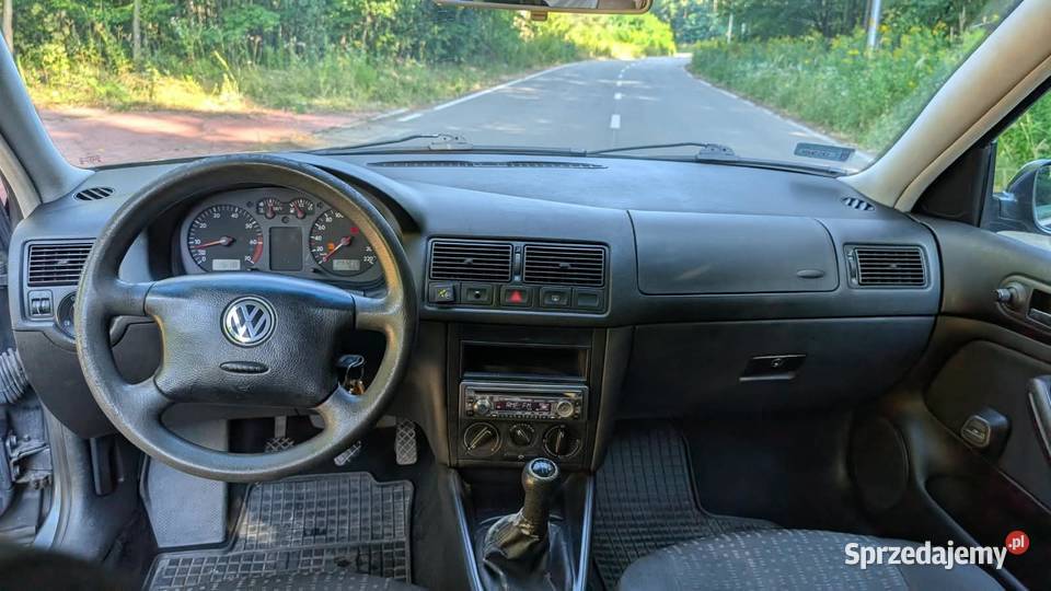 Volkswagen VW Golf 4 IV 14 16v 2001 benzyna LPG sprzedam