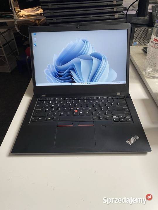 Tani Laptop do Nauki Biura Filmu Szybki DYSK SSD Warszawa