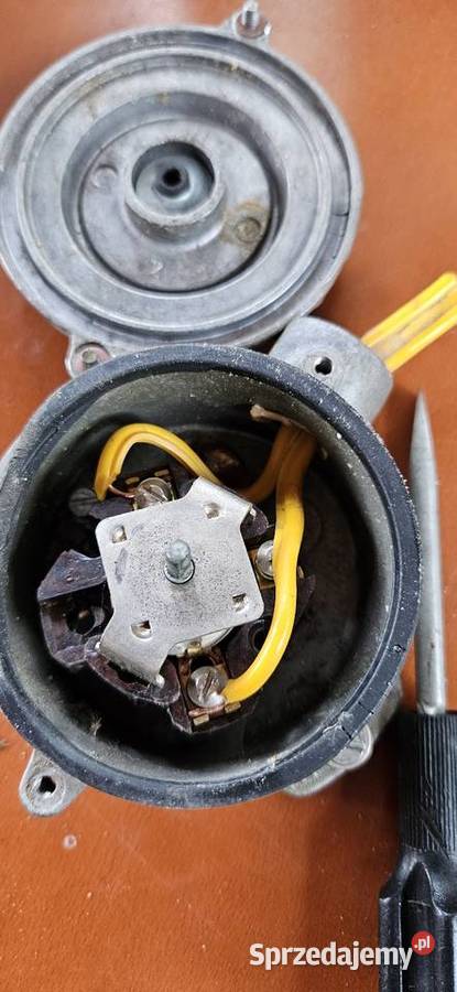 Nowa używanaAluminiowa rozeta włącznik z epoki Barlinek