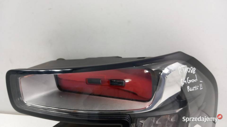 CITROEN C4 GRAND PICASSO II LAMPA TYŁ PRAWA osobowe