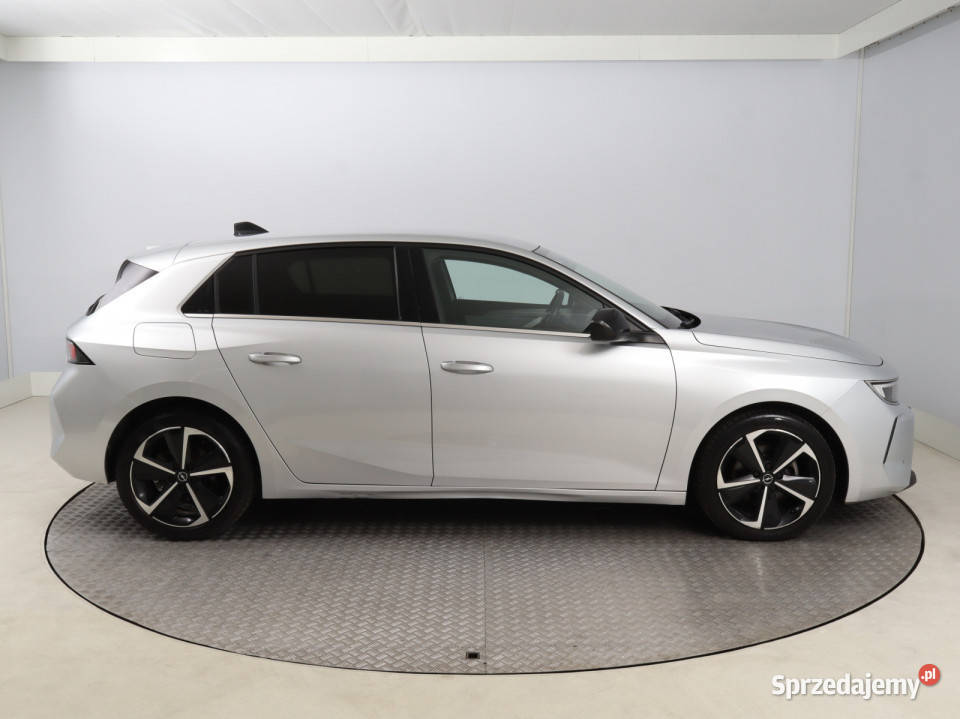 Opel Astra 12 Turbo Bielany Wrocławskie