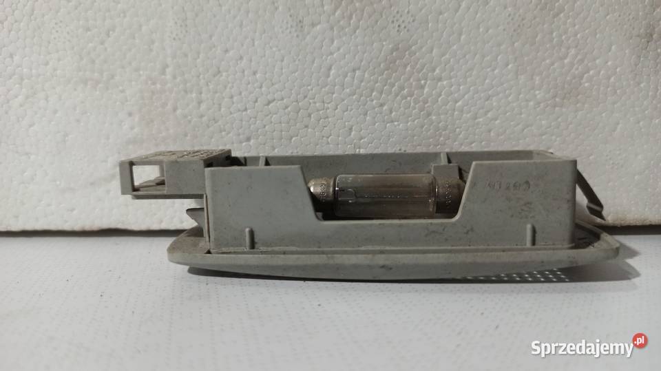 Lampka podsufitki VW Passat B5Golf 4 IV Audi B4 sprzedam