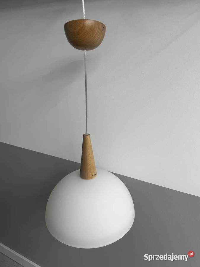 Lampa sufitowa z szklanym białym kloszem małopolskie Tarnów