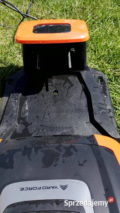 Robot koszący Yard force EasyMow 260