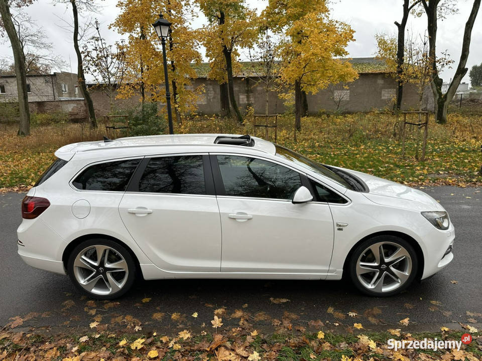 Opel Astra OPC Sport Tourer 16 CDTI 136 2014r Józefkowo sprzedam