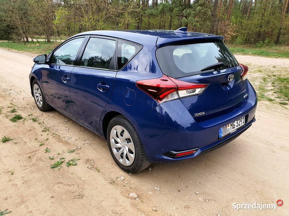 TOYOTA AURIS 13 Benzyna SUPER STAN Świeżo serwisowany w ASO