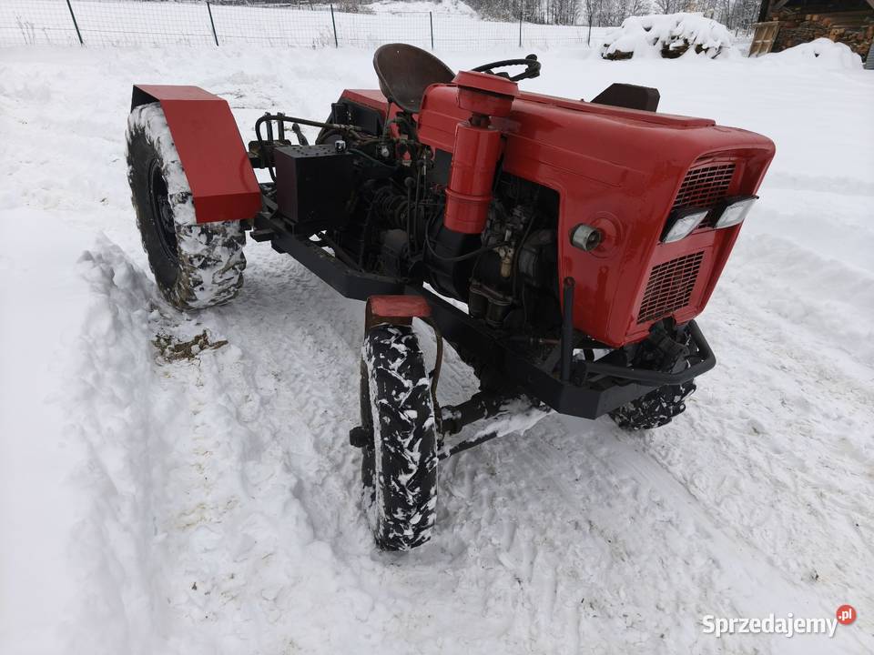 Sprzedam traktor sam z przyczepą Poronin