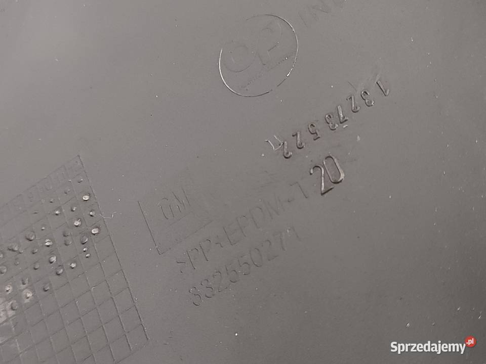 OPEL CORSA D 10r zderzak przód 13273522