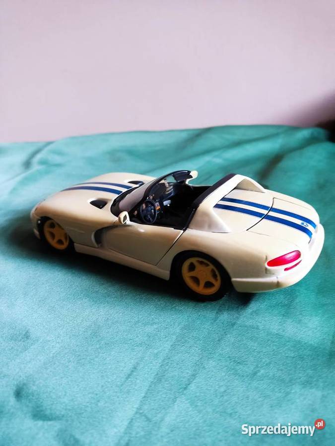 Model samochodu 124 Dodge Viper RT10 1996 Maisto Kolekcje opolskie Głuchołazy