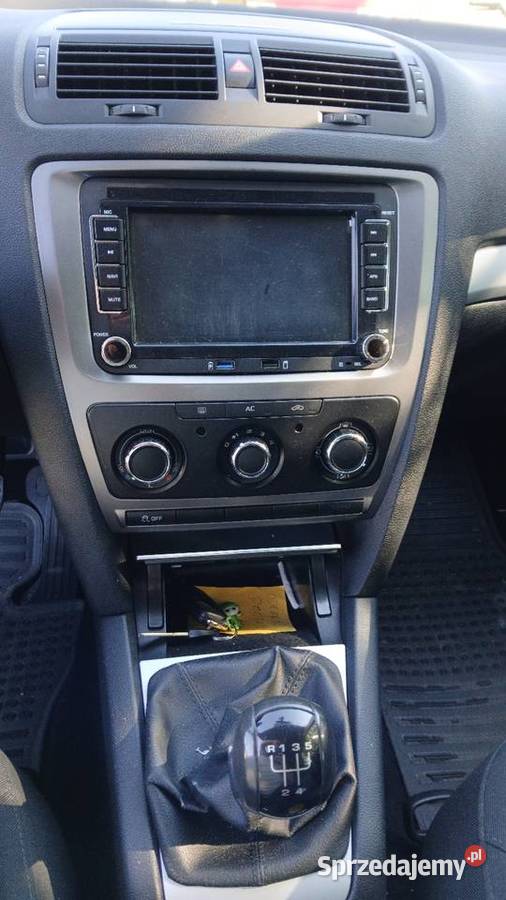 Skoda octavia 2fl Rok produkcji 2010 Samochody osobowe Piotrków Trybunalski