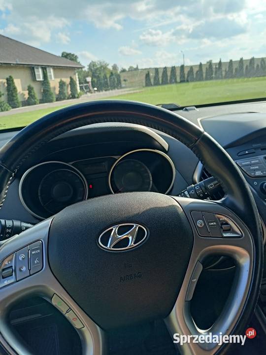 HYUNDAI ix35 2015 lift 16 benzyna mazowieckie Bończa