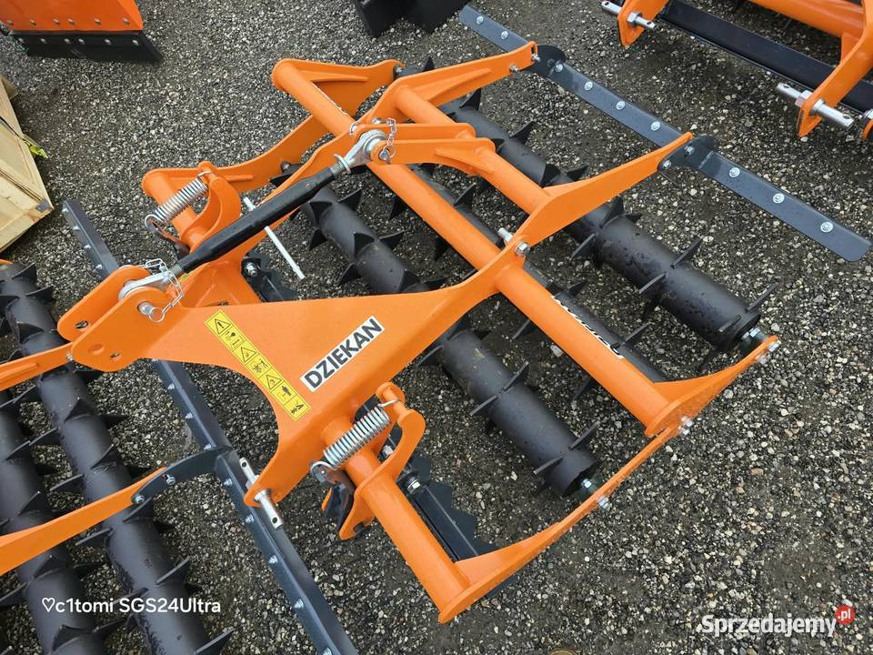 Aerator kondor napowietrzająco niwelujący Rogóźno sprzedam
