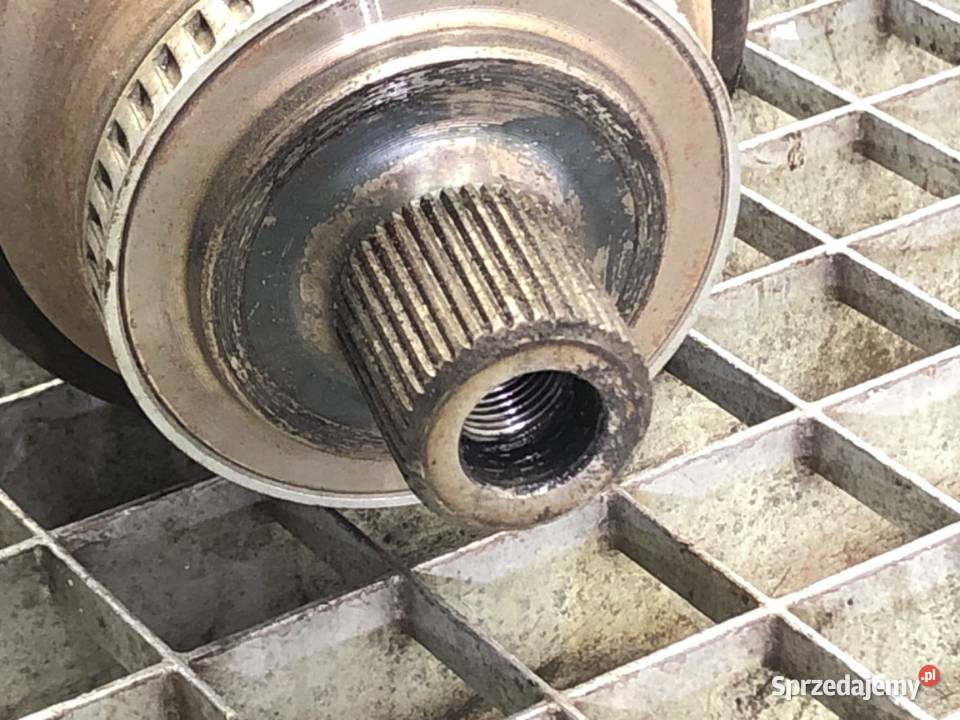 PÓŁOŚ LEWY PRZÓD AUDI A4 B6 30 220 0005 PRZEGUB osobowe sprzedam