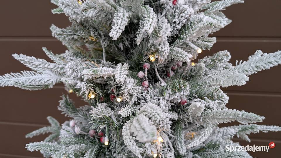 Choinka sztuczna DEWUR 180 ozdoby oświetlenie Jadowniki