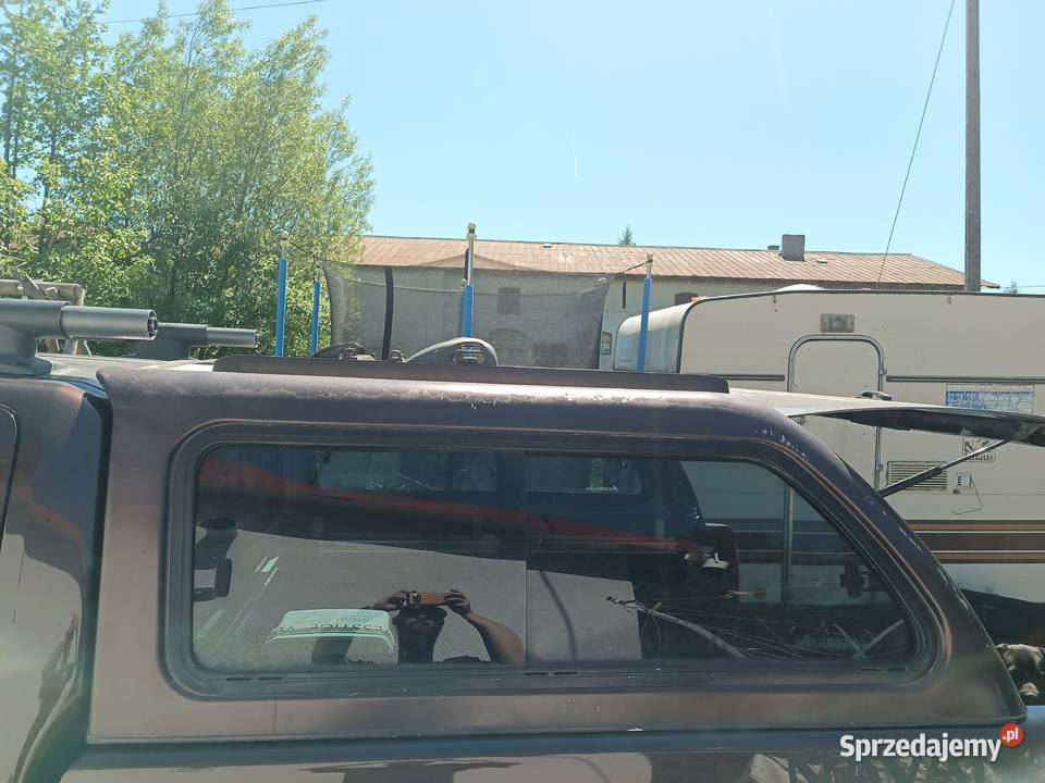 Navara d40 zabudowa osobowe