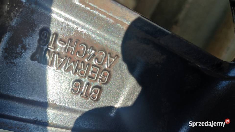 FELGA ALUFELGA NISSAN MICRA V K14 6Jx16 ET50 Włoszczowa
