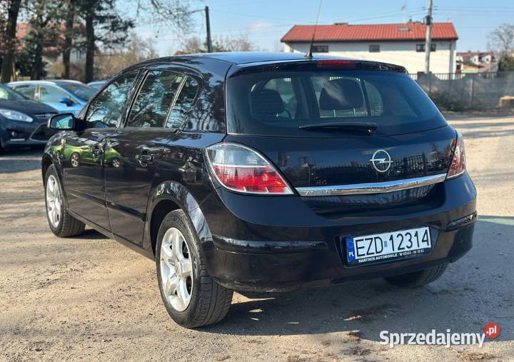 Opel Astra 14 2008 Łask