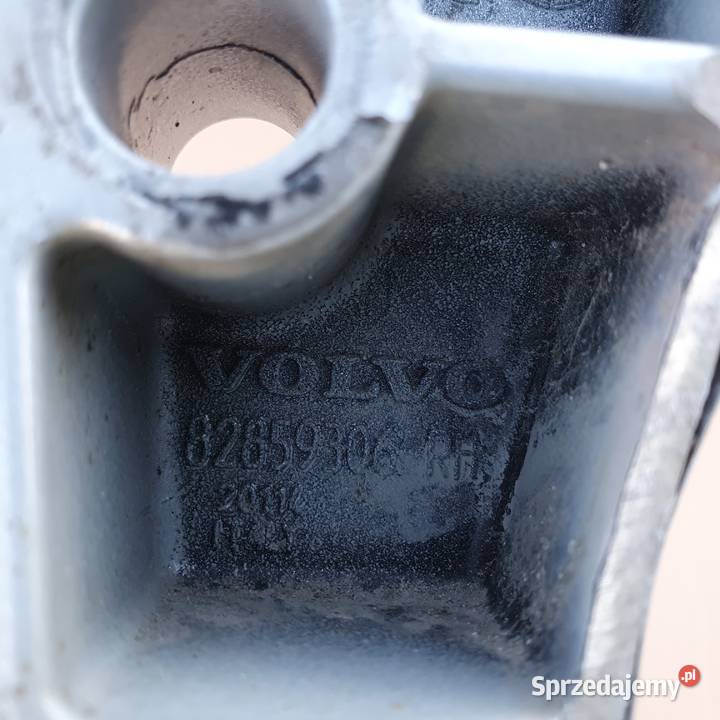 VOLVO FH4 STOPIEŃ DOLNY ALUMINIOWY PRAWY Bieleń