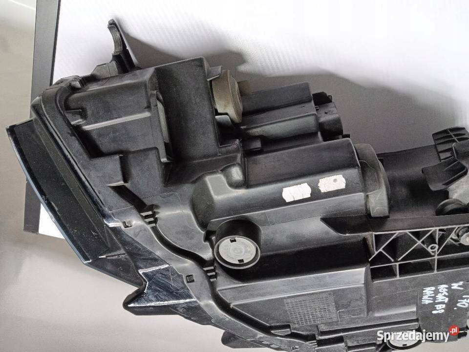 LAMPA PRZÓD PRZEDNIA PRAWA VW PASSAT B8