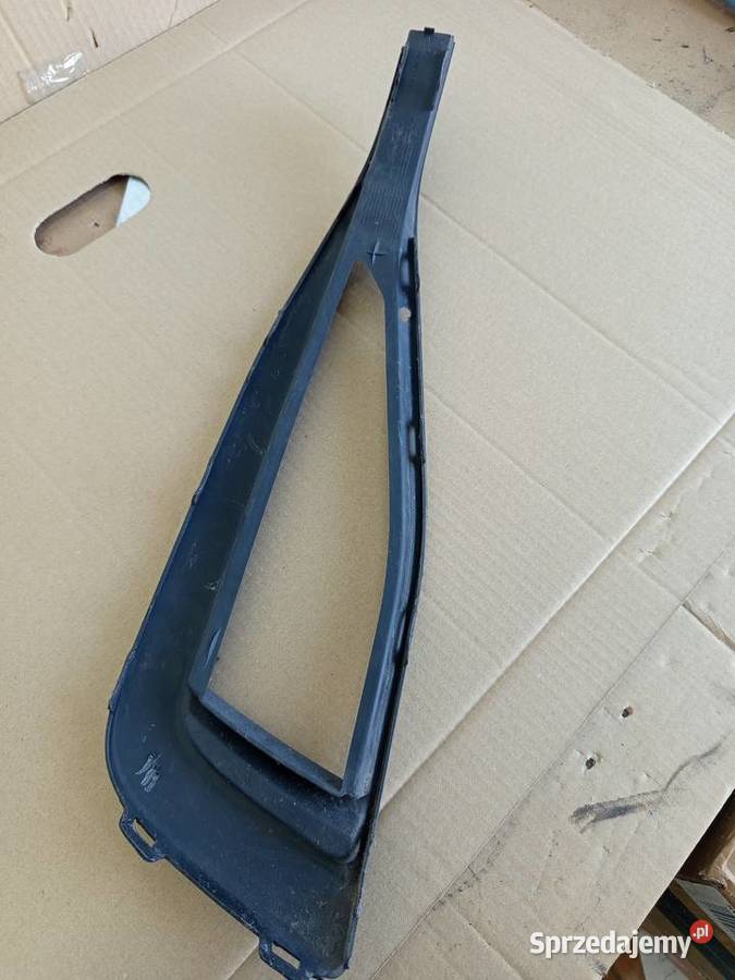 Kratka zderzaka lewa passat b8 lift orginalna osobowe Rzeszów sprzedam