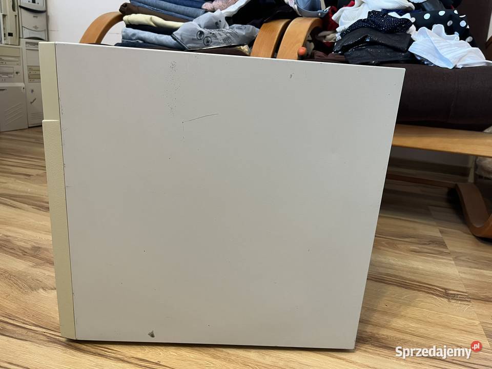 Zabytkowy komputer PC Lifetec Pentium II 400MHz Brzana sprzedam